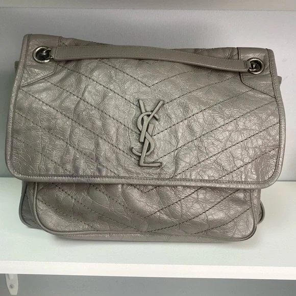 Yves Saint Laurent Niki Gray Quilted Leather Shoulder Bag - Picture 12 of 12